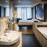 Leonardo Boutique Center