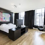 Szálloda Leonardo Boutique Center