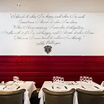 Leonardo Boutique Center Szálloda 4*