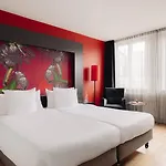 Leonardo Boutique Center Szálloda 4*