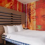 Szálloda Leonardo Boutique Center