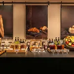 Szálloda Leonardo Boutique Center 4*