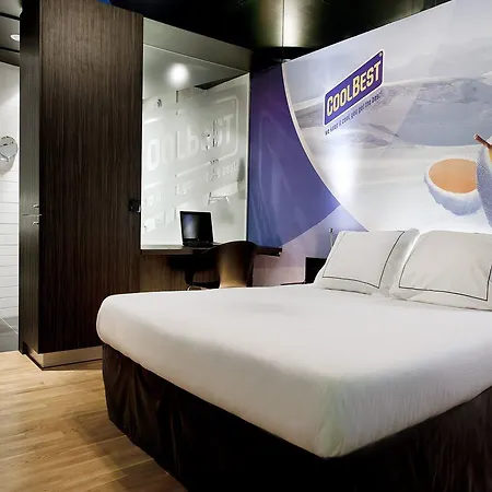 Leonardo Boutique Center Former Designhotel Hotell 4*