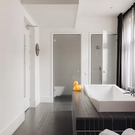 Leonardo Boutique Center Former Designhotel 4*