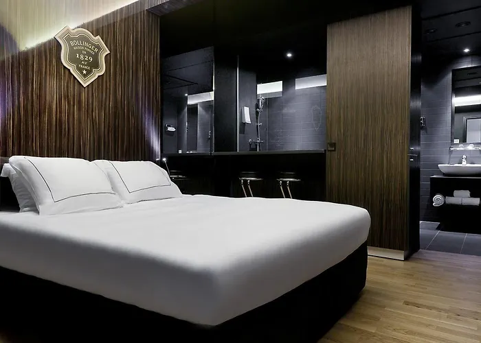 Hotel Leonardo Boutique Center Former Designhotel