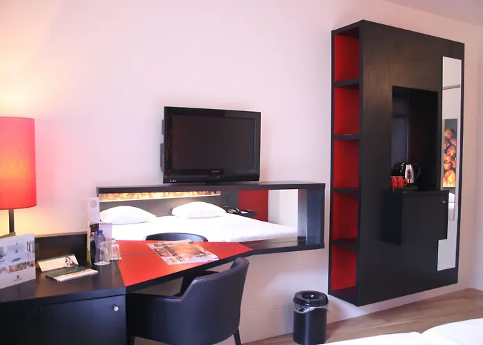 Leonardo Boutique Center 4* Maastricht